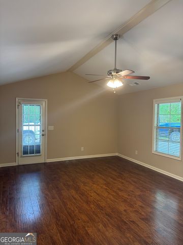 7883 Pendergrass Road, Hoschton, GA 30548