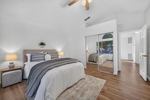 9208 Cerrolinda Cir, Elk Grove, CA 95758