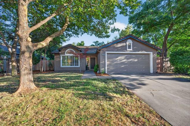 9208 Cerrolinda Cir, Elk Grove, CA 95758
