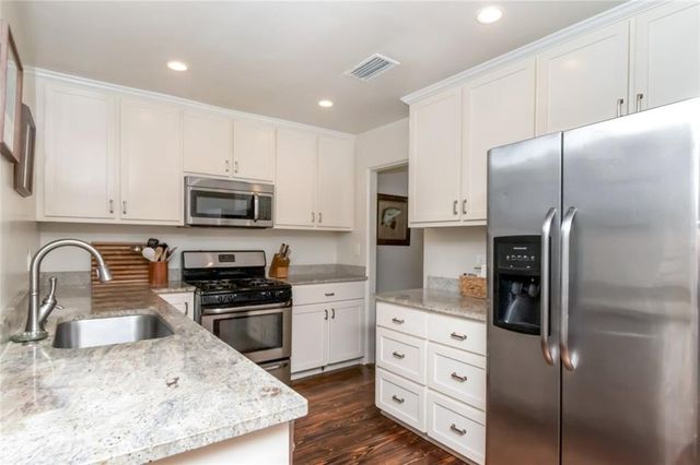 13 Princess Anne Road, Mobile, AL 36608