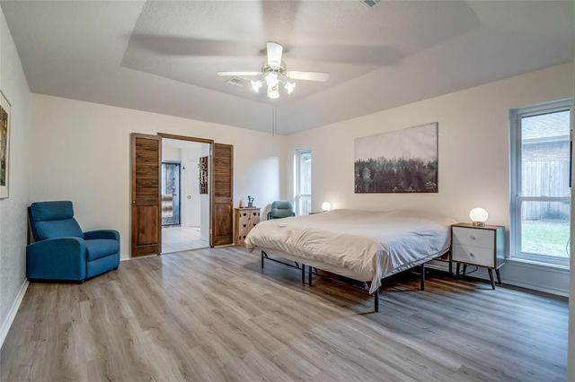 2108 Brookview Lane, Edmond, OK 73034