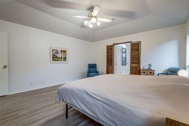 2108 Brookview Lane, Edmond, OK 73034
