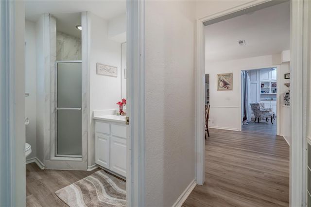 2108 Brookview Lane, Edmond, OK 73034