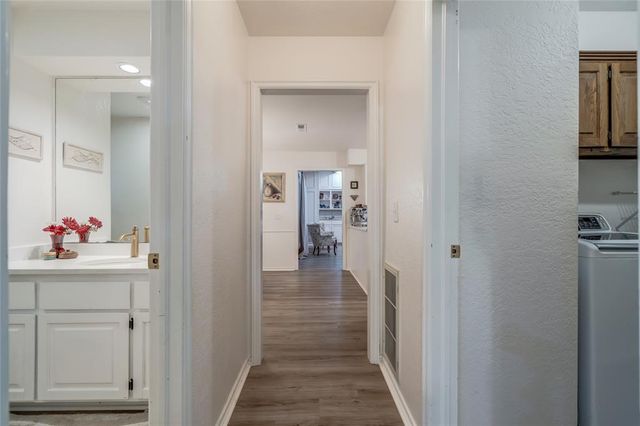 2108 Brookview Lane, Edmond, OK 73034