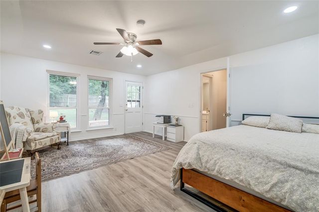 2108 Brookview Lane, Edmond, OK 73034
