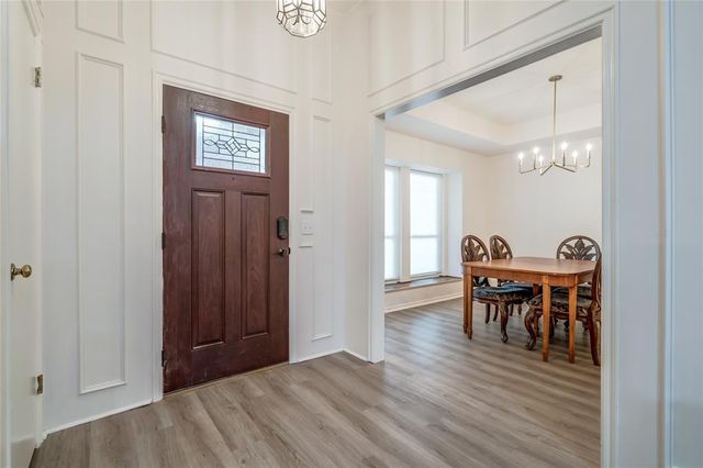 2108 Brookview Lane, Edmond, OK 73034