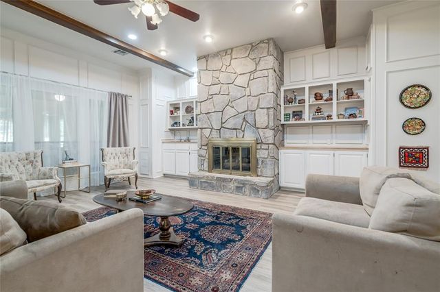 2108 Brookview Lane, Edmond, OK 73034
