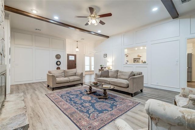 2108 Brookview Lane, Edmond, OK 73034