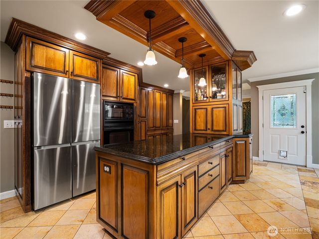 34914 27th Avenue E, Roy, WA 98580