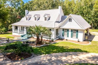 7855 Hwy 11, Carriere, MS 39426