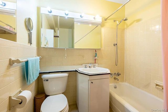 2925 W 5th Street 6E, Brooklyn, NY 11224