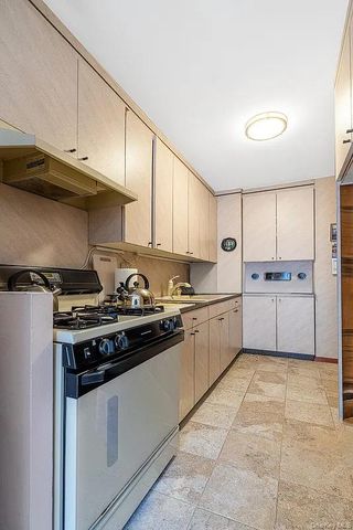 2925 W 5th Street 6E, Brooklyn, NY 11224