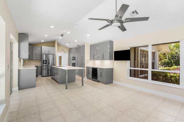 6415 Brandon Street, Palm Beach Gardens, FL 33418