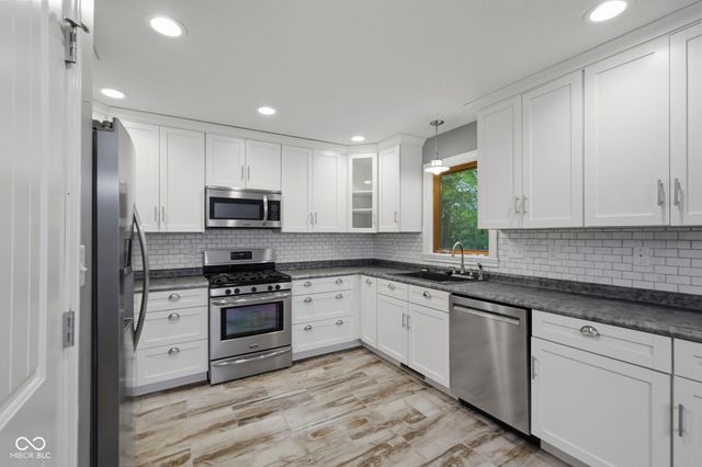7903 S Howard Prince Drive, Nineveh, IN 46164