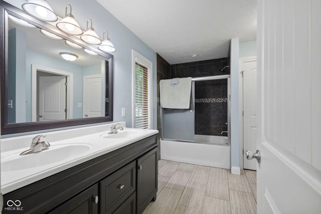 7903 S Howard Prince Drive, Nineveh, IN 46164