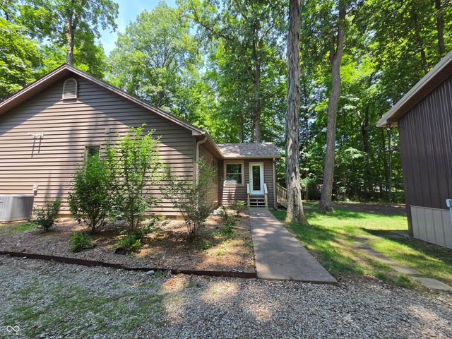 7903 S Howard Prince Drive, Nineveh, IN 46164