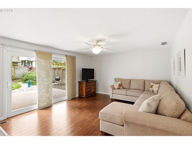 17070 Sw CYNTHIA St, Beaverton, OR 97007