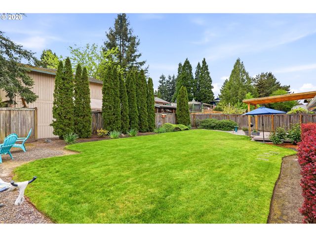 17070 Sw CYNTHIA St, Beaverton, OR 97007