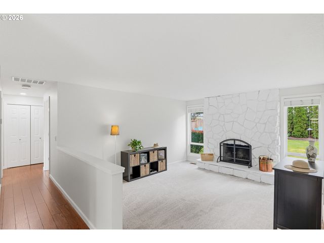 17070 Sw CYNTHIA St, Beaverton, OR 97007