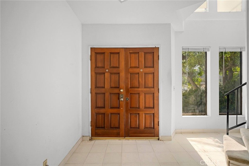 3206 Montrose Avenue 4, La Crescenta, CA 91214 — photo 2