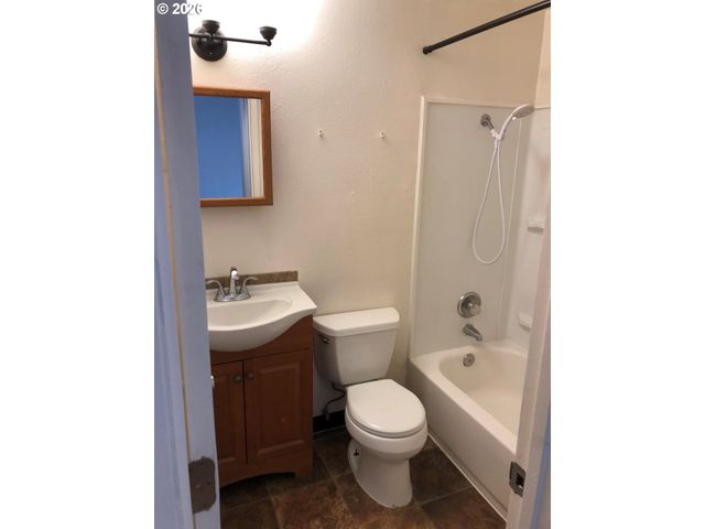 2509 T St, Vancouver, WA 98661