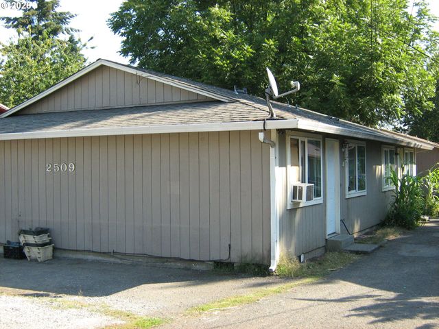 2509 T St, Vancouver, WA 98661