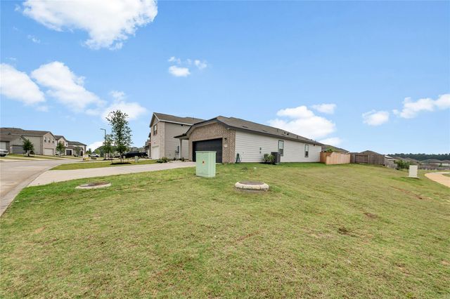 15049 Ronan Drive, Conroe, TX 77316