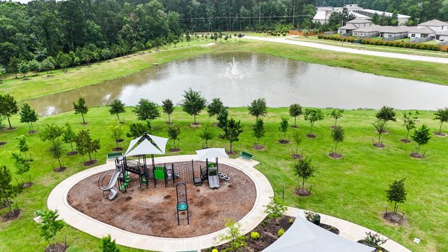 15049 Ronan Drive, Conroe, TX 77316