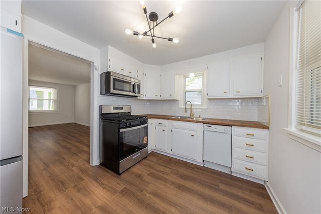 4688 E 173rd Street, Cleveland, OH 44128