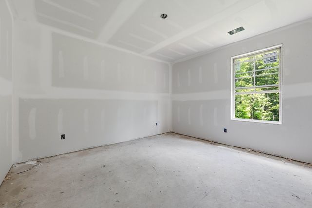 1154 Boulder Pass Road, Clarksville, TN 37042