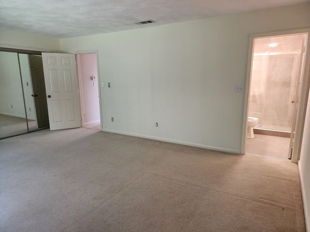 17 April Lane 17, Lexington, MA 02421
