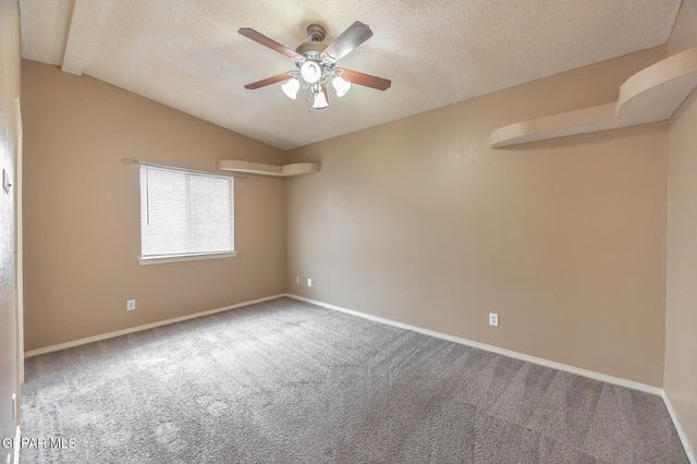 449 Valle Calido Drive, Socorro, TX 79927