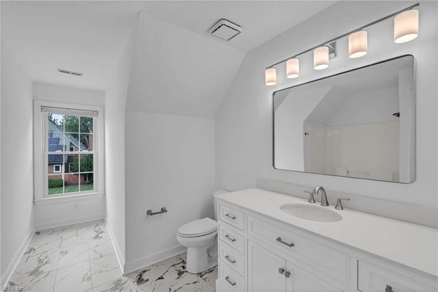 745 Seagrass RCH, Chesapeake, VA 23320