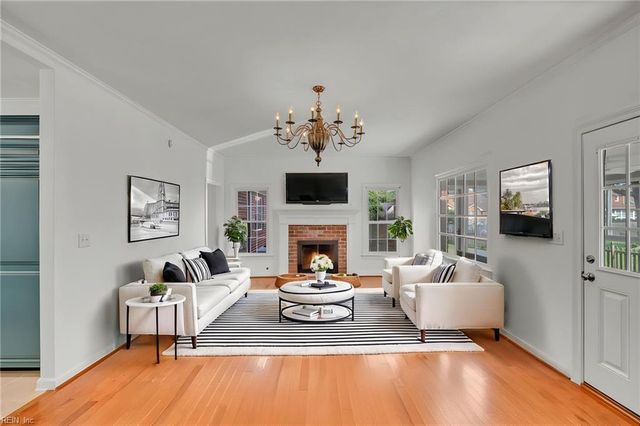 745 Seagrass RCH, Chesapeake, VA 23320