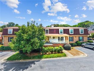 3825 Lavista Road Y1, Tucker, GA 30084