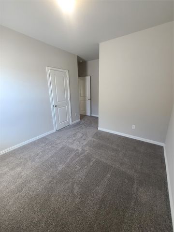321 Ranch Road, Justin, TX 76247