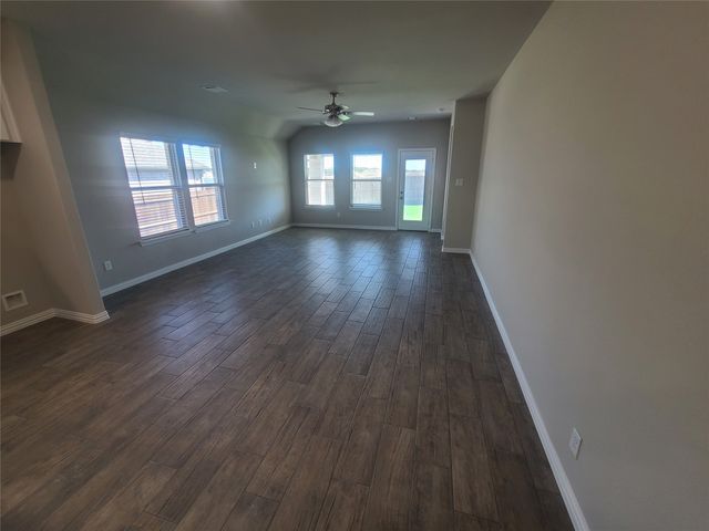 321 Ranch Road, Justin, TX 76247
