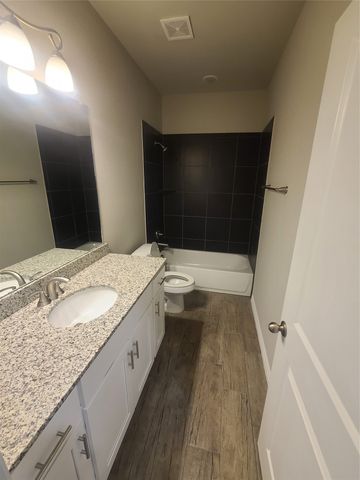 321 Ranch Road, Justin, TX 76247