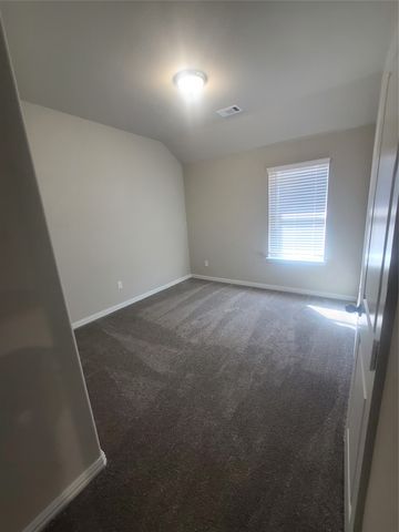 321 Ranch Road, Justin, TX 76247