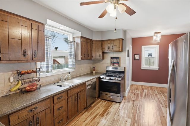 34 Woodrow Avenue, Irondequoit, NY 14609