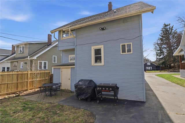 34 Woodrow Avenue, Irondequoit, NY 14609