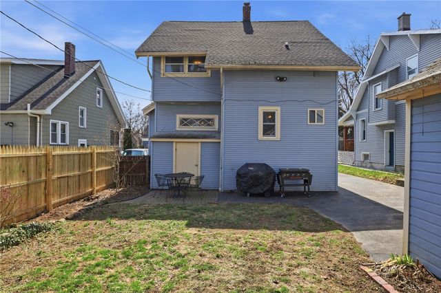 34 Woodrow Avenue, Irondequoit, NY 14609