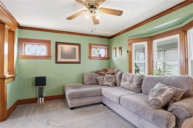 34 Woodrow Avenue, Irondequoit, NY 14609