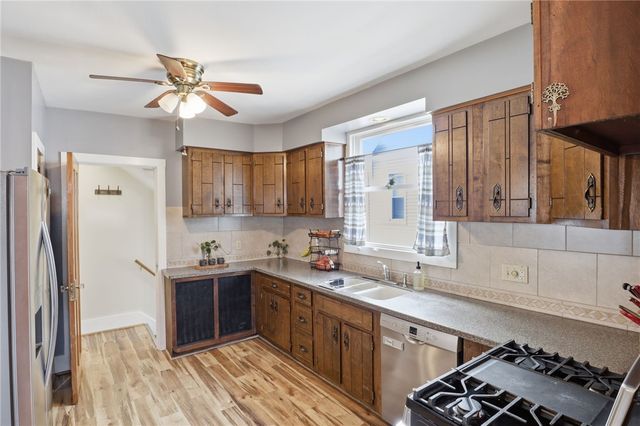 34 Woodrow Avenue, Irondequoit, NY 14609