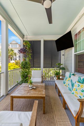 1530 Willtown Street, Daniel Island, SC 29492