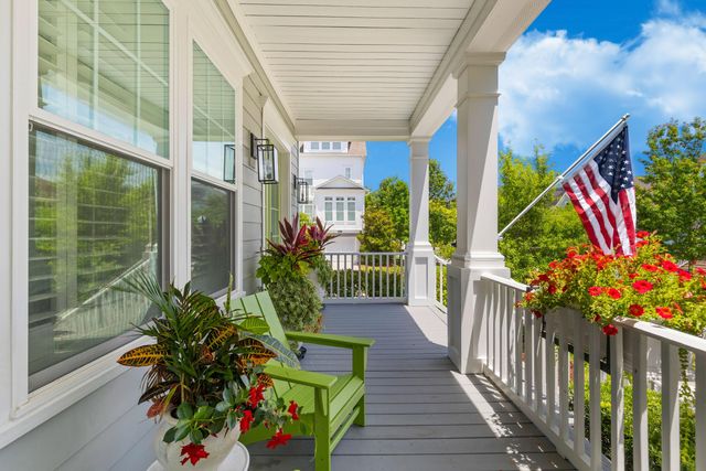 1530 Willtown Street, Daniel Island, SC 29492