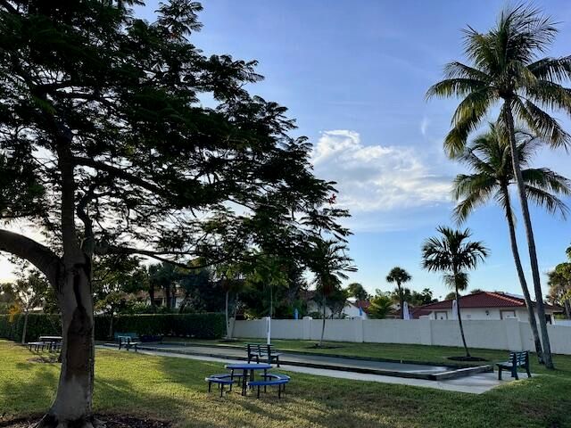 275 Palm Avenue C305, Jupiter, FL 33477