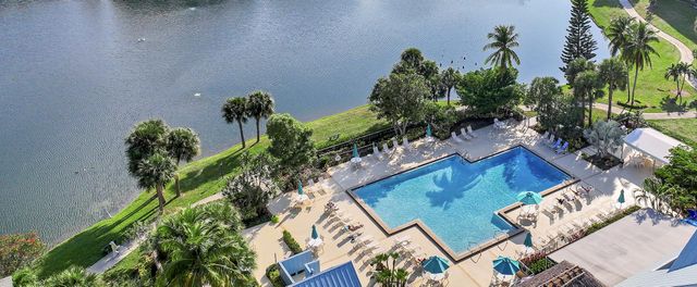 275 Palm Avenue C305, Jupiter, FL 33477