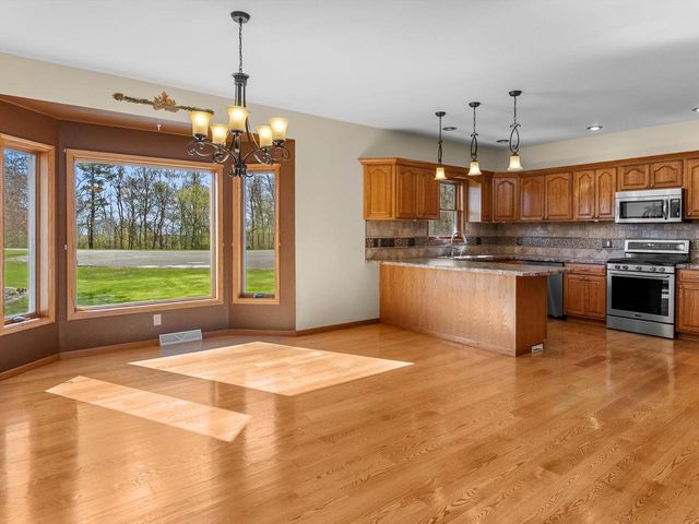 4818 Maplecrest Ridge ROAD, Whitelaw, WI 54247