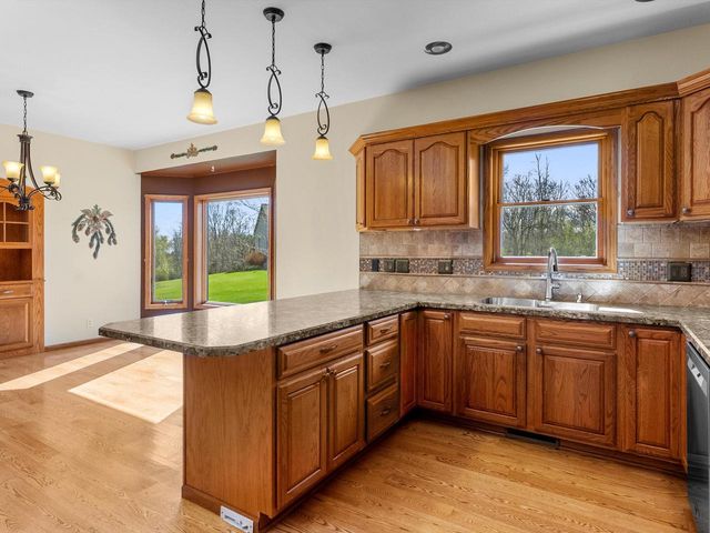 4818 Maplecrest Ridge ROAD, Whitelaw, WI 54247